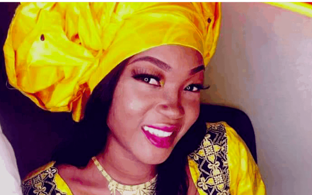 YENIN FATOU REVE GRAND POUR LA MODE AFRICAINE